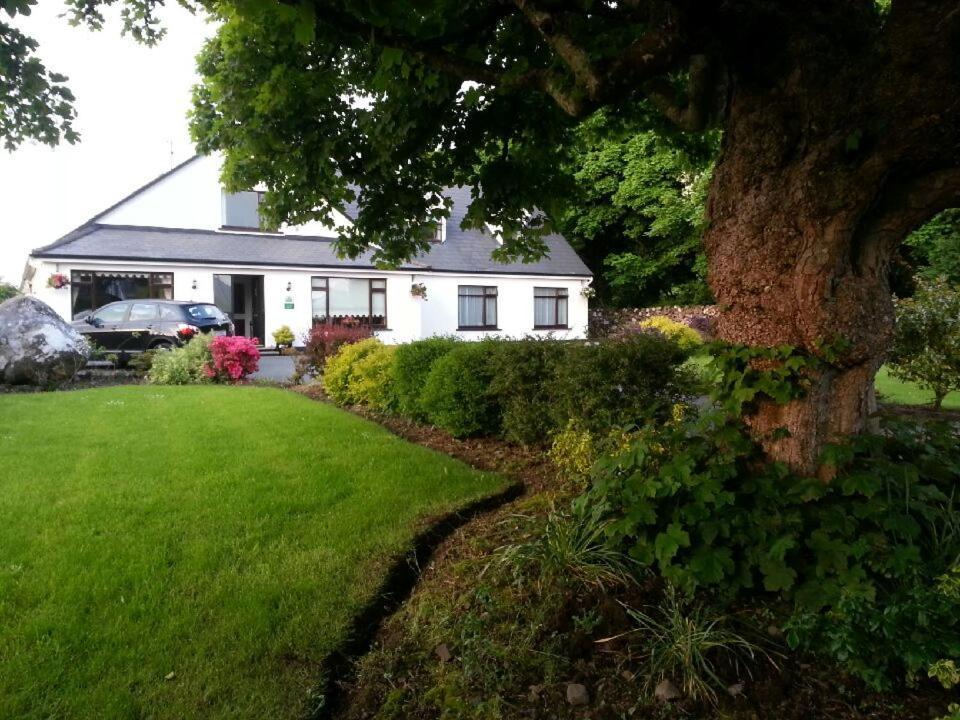 Mountain View Guesthouse Oughterard Exterior foto